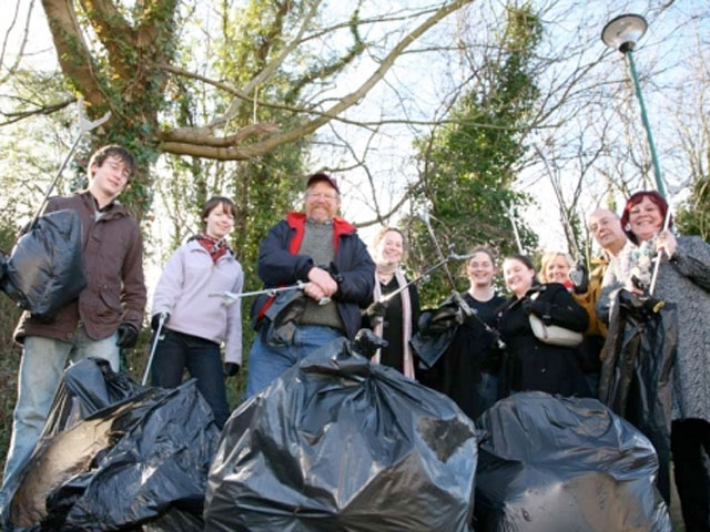 Volunteers picking litter in Norfolk