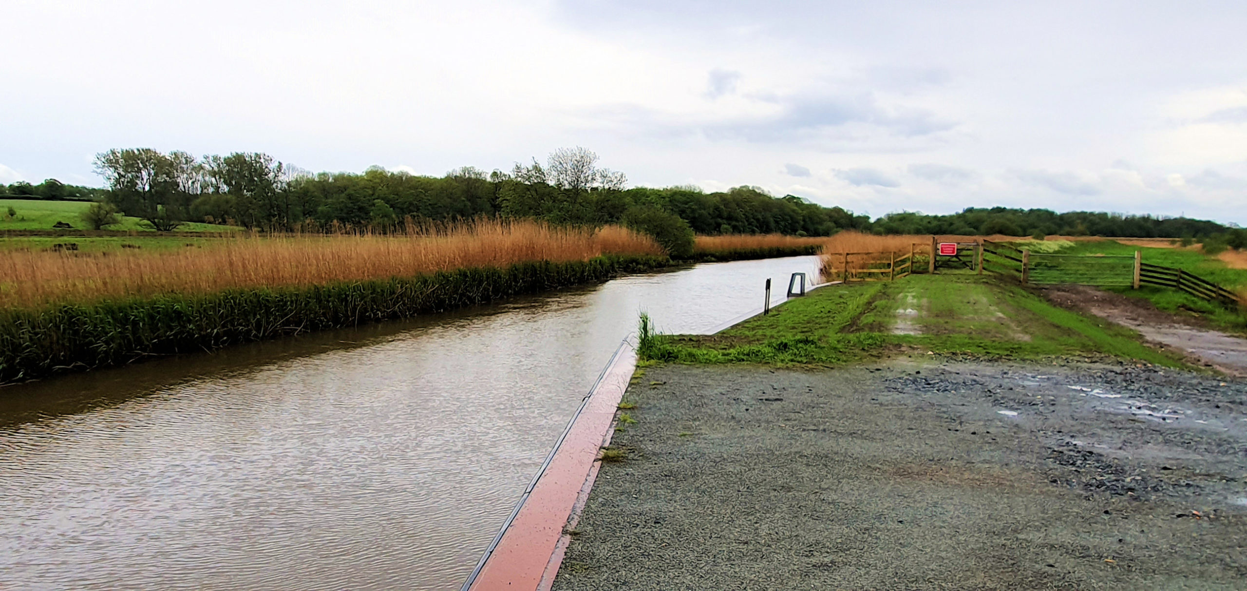 The River Yare at Hardley