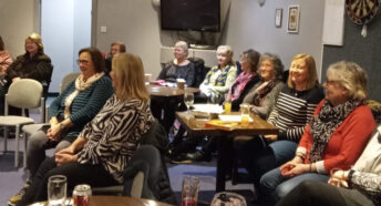 Audience at the talk at the Tangent Club