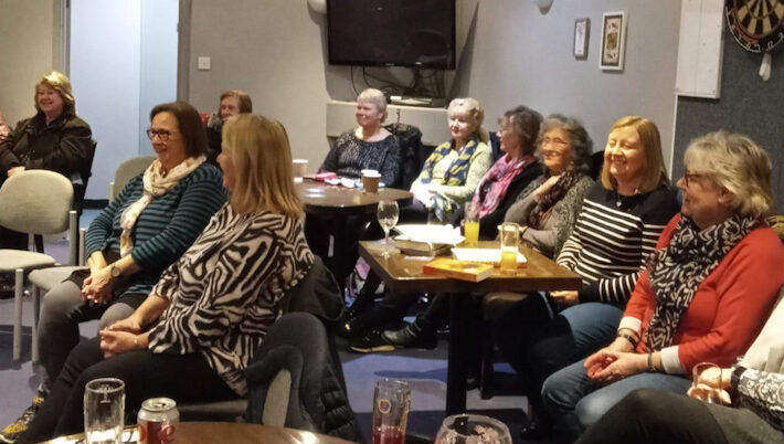 Audience at the talk at the Tangent Club